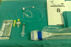 Fig. 1. Mesa de anestesia para colocación de catéteres con ecografía