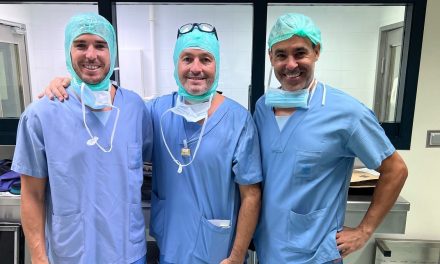 El Hospital Asepeyo Sant Cugat realiza una intervención quirúrgica en la que implanta un nuevo sistema de osteointegración